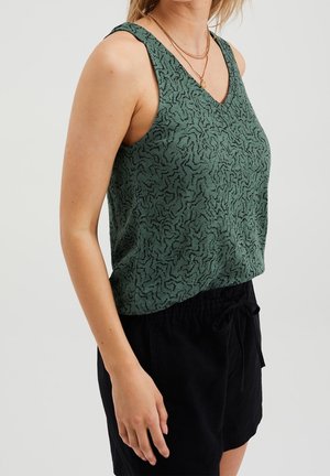 Top - metallic green