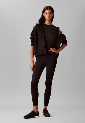 Calvin Klein, CLASSIC STANDARD TEE - Обикновена тениска - black
