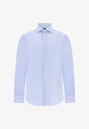 Hellblaues langärmliges Button-Down-Hemd mit einem subtilen strukturierten Muster, standardmäßiger Kragen und abgerundetem Saum. Verfügt über weiße Knöpfe und Manschetten.