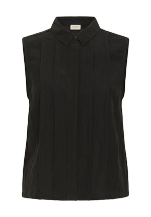 Sort ærmeløs bluse med spids krave, vertikale plissédetaljer og enkelt knaplukning ved halsudskæringen.