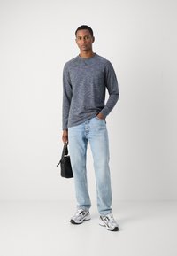 INDICODE JEANS Topper langermet - navy