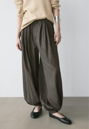 Massimo Dutti - Spodnie materiałowe