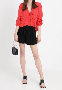 ONLY Shorts - black