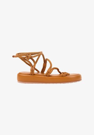 Gianvito Rossi, Sandales à plateforme - brown