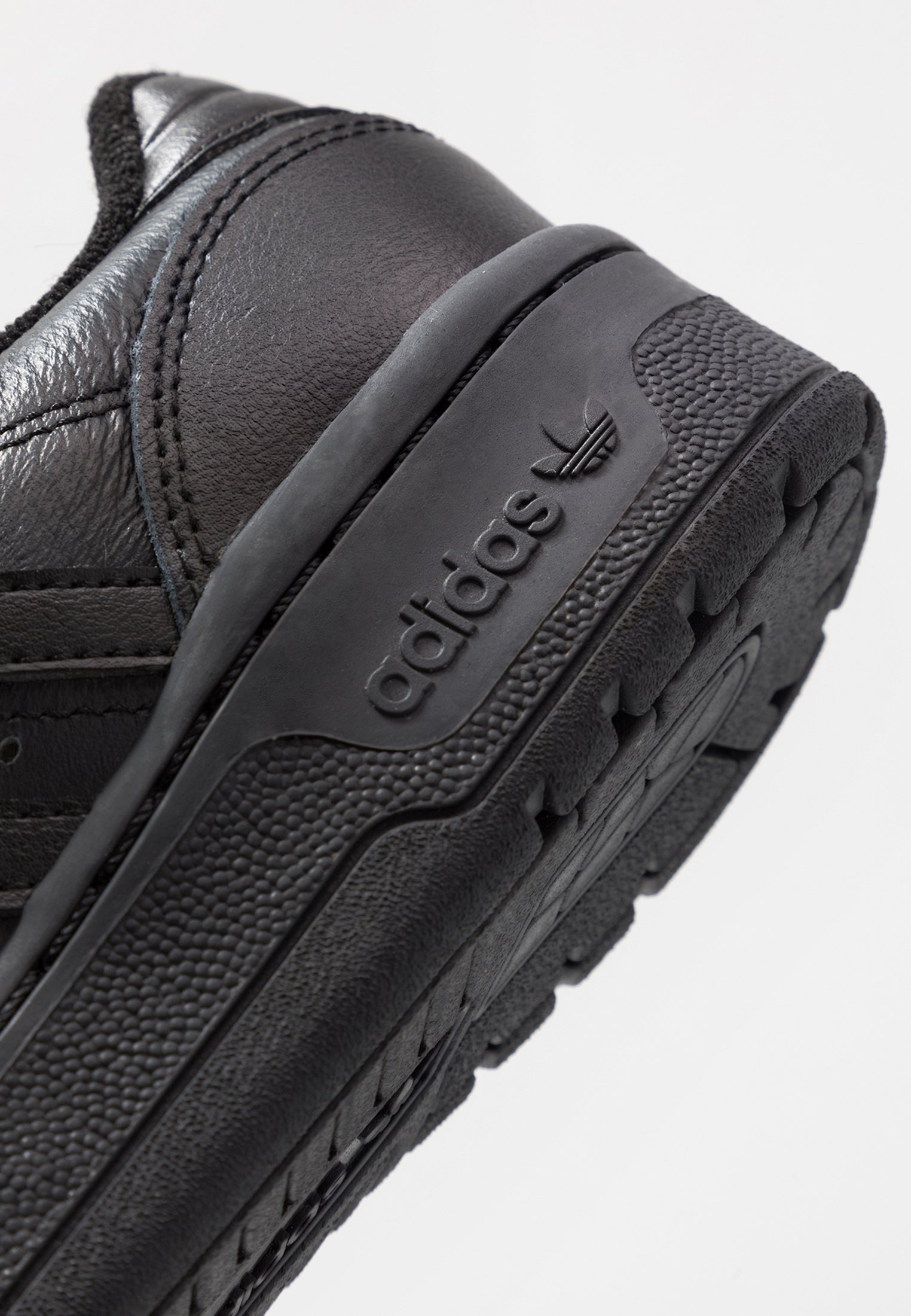 adidas Originals RIVALRY - Sneakers 