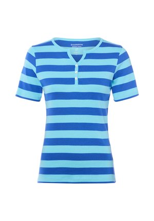 Niebieska i jasnoniebieska koszula bawełniana w paski z krótkim rękawem, z trzema białymi guzikami na okrągłym dekolcie z małym wycięciem w kształcie litery V.