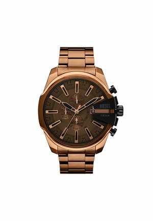 Bronzen roestvrijstalen horloge met een ronde wijzerplaat, donkerbruine wijzerplaat, chronograaf subdialen, opvallende uurmarkeringen en een zwarte kroonaccent.