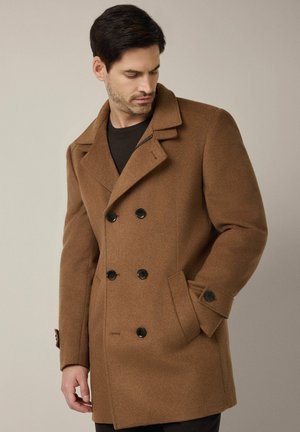 Brązowy podwójnie zapinany płaszcz peacoat z mieszanki wełny, z czarnymi guzikami, szerokimi klapami i bocznymi kieszeniami, w wyrafinowanej sylwetce.