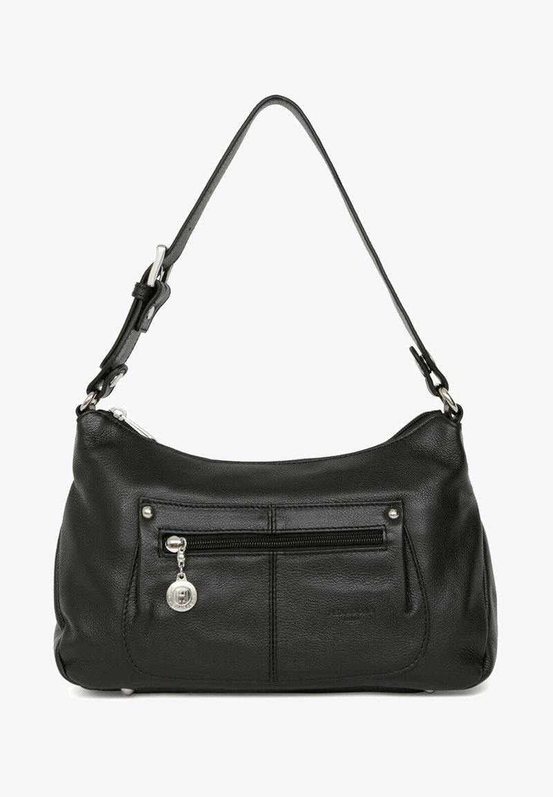 Sac à main en cuir noir avec bandoulière réglable, poche avant zippée avec breloque argentée, et surface douce et texturée.