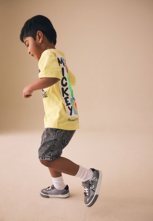 Next REGULAR FIT - MICKEY MOUSE TOUCH FASTENING AND ELASTIC LACE - Chaussures premiers pas - grey