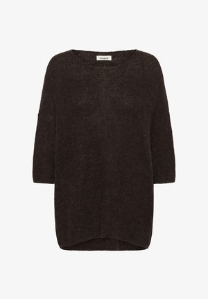 Donkerbruin gebreid sweater met een losse pasvorm, bootnek en driekwartmouwen. Gelaagd weefsel met een lichte glans en een hoge-lage zoom.