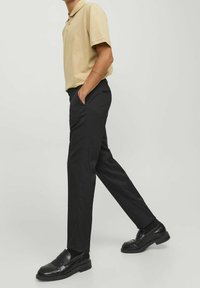 Jack & Jones Chino - black