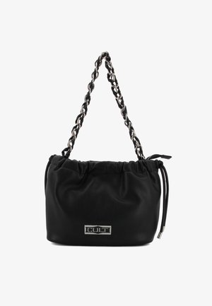 Borsa nera in ecopelle con parte superiore arricciata, tracolla in catena argentata e dettagli con logo. Tessuto morbido e forma arrotondata, adatta per diverse occasioni.