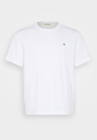 - T-shirt basic