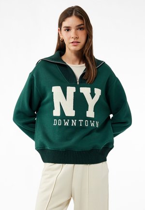 Sweater - green