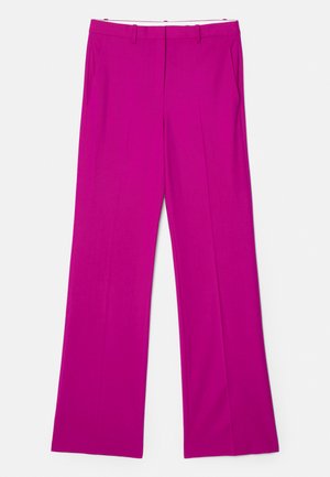 Fuchsia wijde broek met een gladde textuur, voorzien van voorkanten en een op maat gemaakte ontwerp voor een gestructureerde uitstraling.