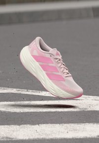 Non sélectionné, distilled pink/st tropic bloom/clear pink