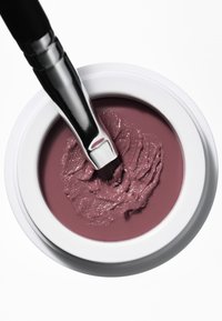 Thumbnail Image 8