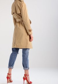 Polo Ralph Lauren Trenchcoat - beige