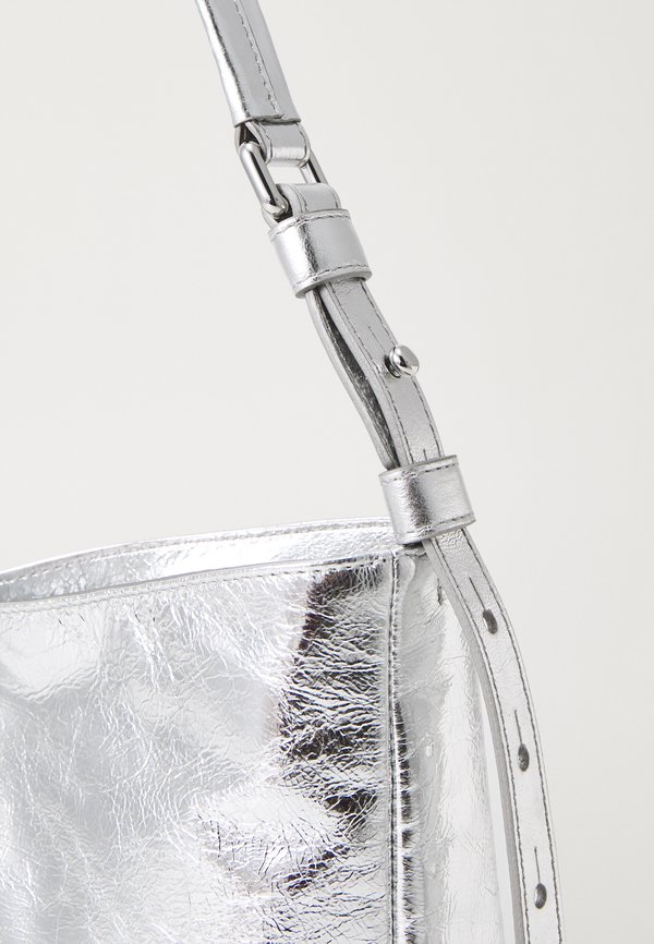 SFERA SOFT - Handbag3