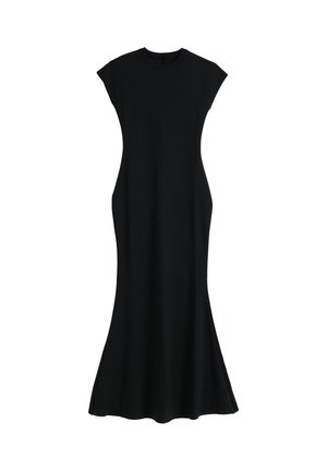 Rochie maxi neagră fără mâneci, mulată, cu guler înalt și tiv evazat, prezentată pe un fundal alb.