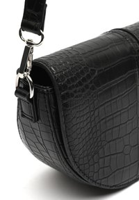 MISAKO NUSA  - Borsa a tracolla - black