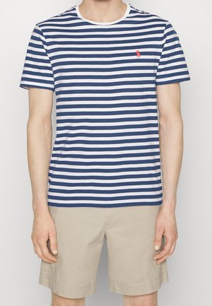 T-shirt z nadrukiem