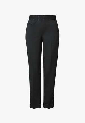 Zwarte, op maat gemaakte broeken met een ruitenpatroon, voorzien van een platte tailleband, zijzakken en omgeslagen boorden voor een gestructureerde pasvorm.