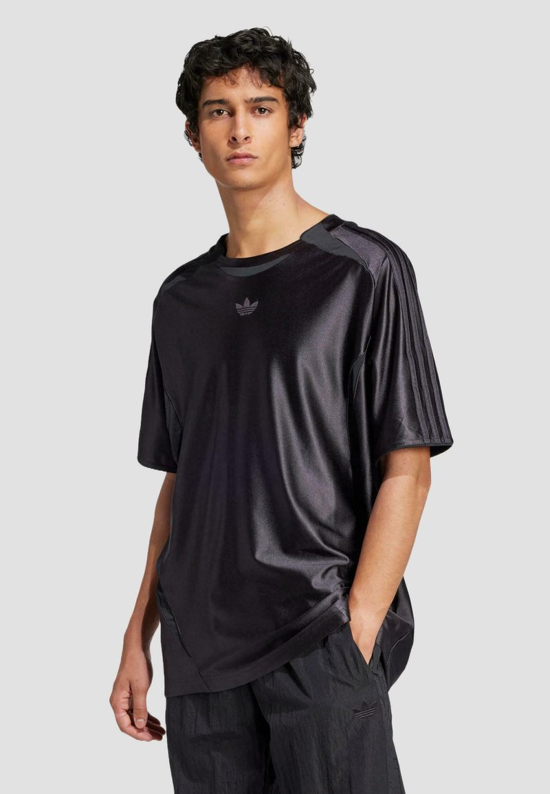 adidas Originals Pamata T-krekls - black