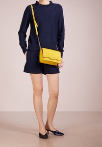 J.CREW Sweter