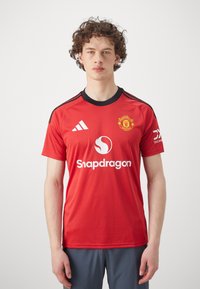 adidas Performance MANCHESTER UNITED HOME - Klubové oblečení - mufc red