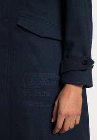 G-STAR LONG COAT - Casaco clássico - covery r  sartho blue