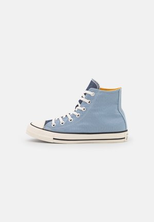 Sneakers high - light blue