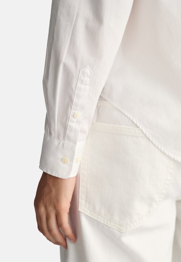 CLASSIC SHIRT - Button-down blouse - weiß4