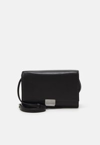 Calvin Klein - ARCHIVE CROSSBODY SHINY - Olkalaukku - black Pienoiskuva 1