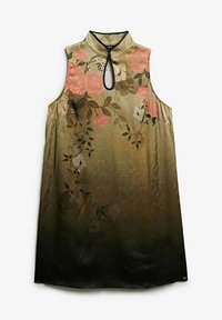 Robe sans manches avec col mandarin, décolleté en forme de clé, dégradé de vert olive à noir, et motif floral rose et blanc sur le devant.