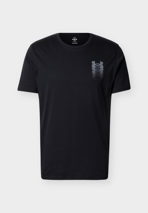 Zwart T-shirt met korte mouwen en ronde hals, voorzien van een kleine vervaagde Under Armour-logo op de linkerborst.