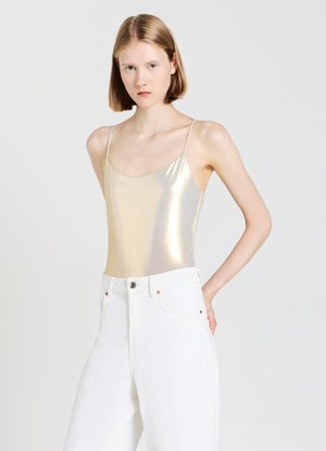 Top - oro