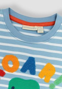 JoJo Maman Bébé REGULAR FIT - Apdrukāts T-krekls - blue trex