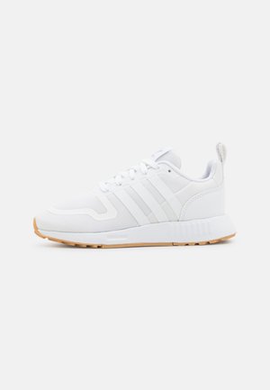 MULTI X UNISEX - Baskets basses - footwear white/grey two