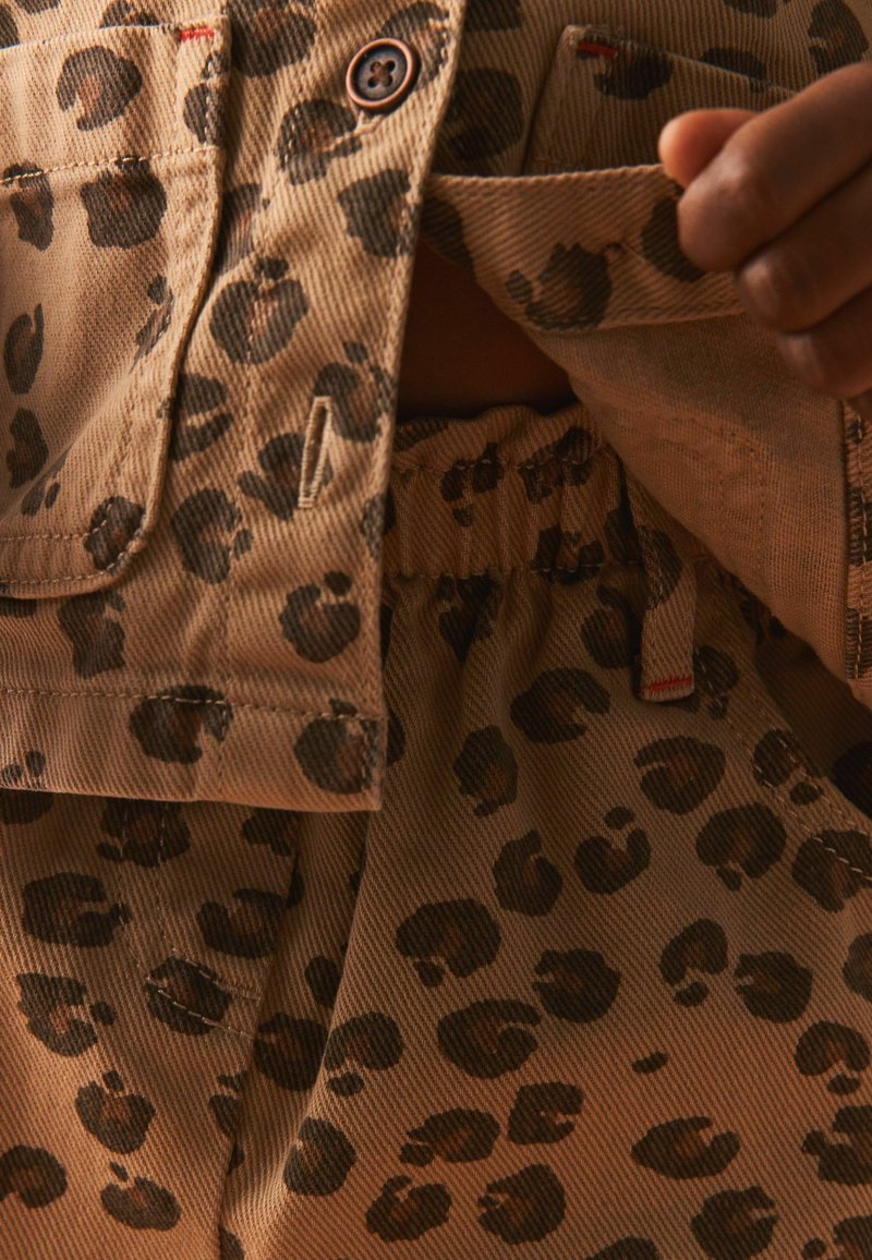 Next SET - REGULAR FIT - Jeans Straight Leg - animal print