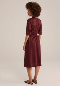 WE Fashion Abito a camicia - burgundy red