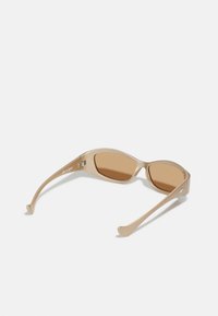 SWIFT LUST  - Sunglasses - pearl nougat