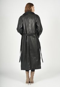 Freaky Nation DESIRE-FN - Gabardina - black