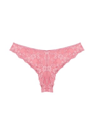 Perizoma di pizzo rosa con motivo floreale e bordi smerlati su sfondo bianco.