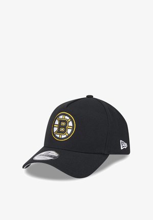 Schwarze Baseballmütze mit einem gestickten Boston Bruins-Logo in Gelb und Weiß. Verstellbare Größe, mit gebogenem Schirm und strukturiertem Stoff.