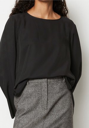 Camicetta - black