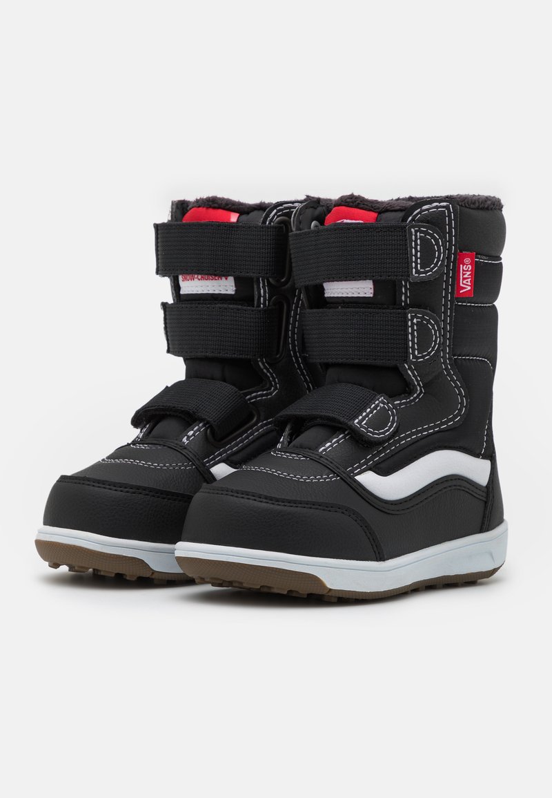 Vans snow. Vans snow