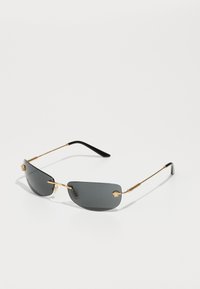 Valgt, gold-coloured