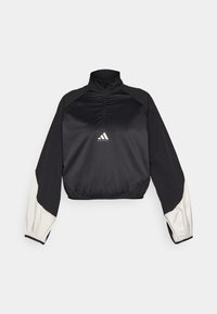 - Kurtka Outdoor